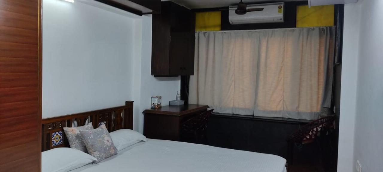 Cozy Private Ac Studio By The Sea Bandstand Bandra W Mumbai Nr Taj Lands End Appartement Buitenkant foto